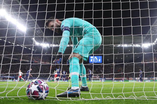 里程碑夜北京首钢回应争议，国王杯冲刺阶段刷纪录，球迷炸锅，赛季目标并未改变的简单介绍